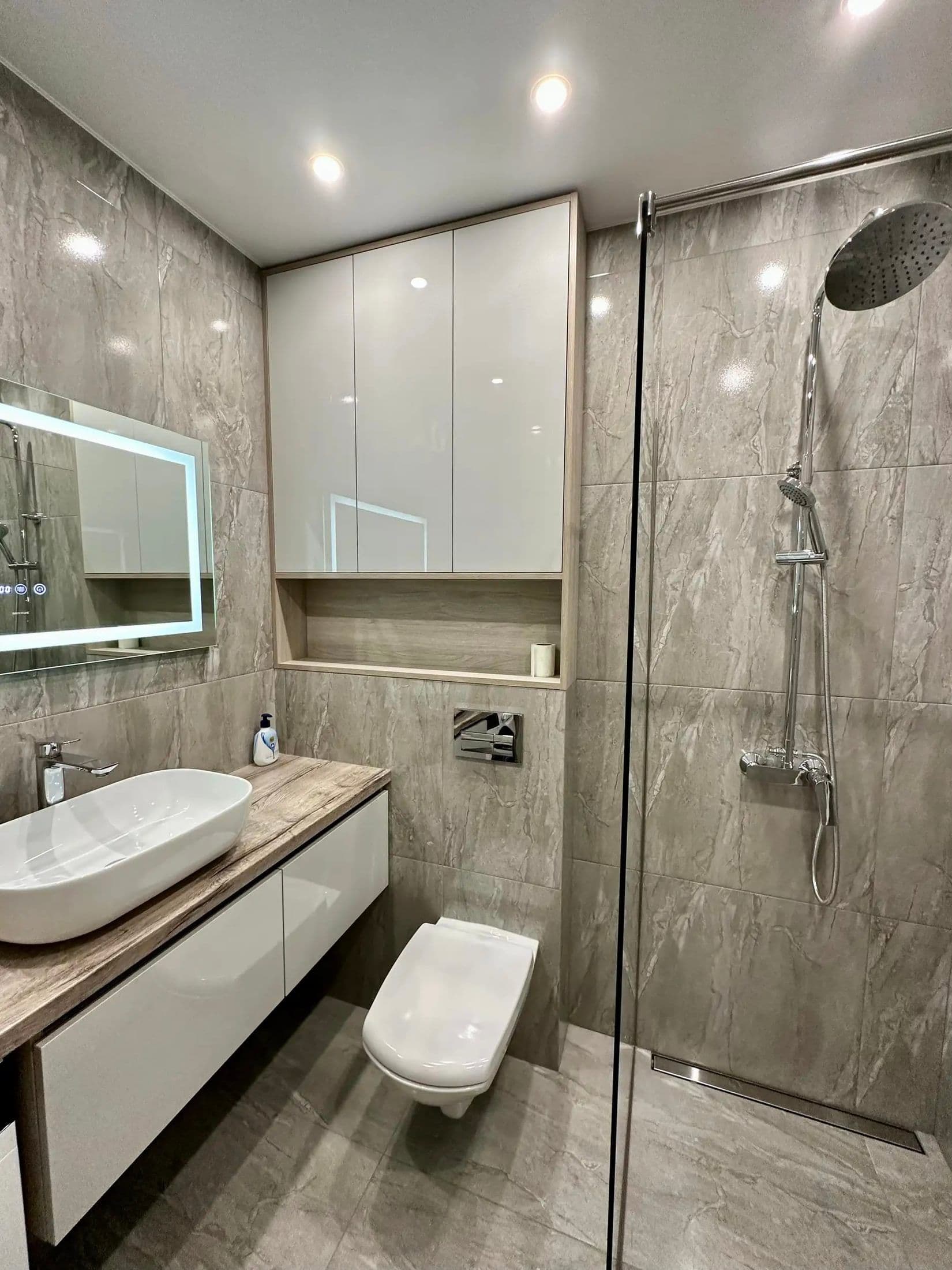 Bathroom remodel photo 15