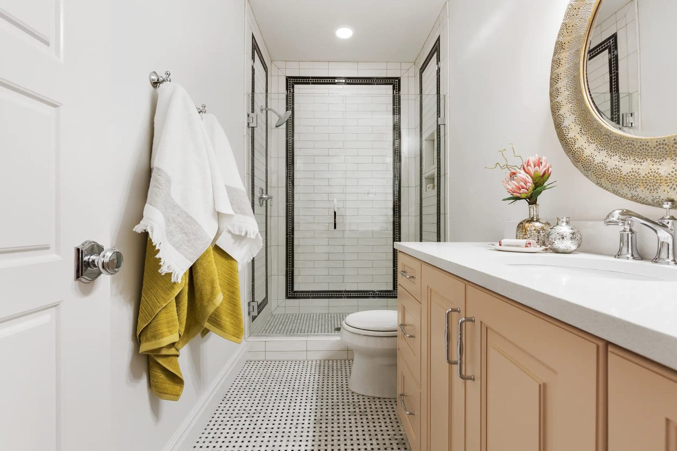 Bathroom remodel photo 13